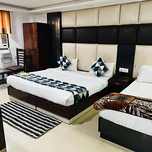Le Mount Plaza Near Igi Airport Delhi Hotel New Delhi